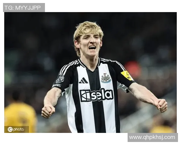 纽卡斯尔新星戈登展现潜力助球队重返英超巅峰之路