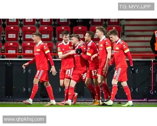 柏林联队主场力克对手，取得德甲宝贵三分