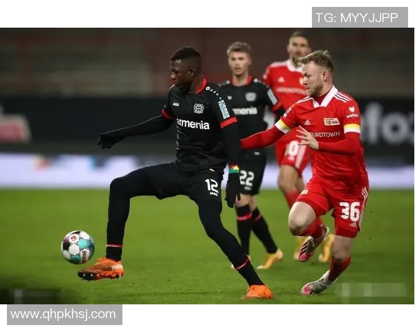 腓特烈斯多夫惨遭沙尔克04逆袭，遗憾败北德甲赛场