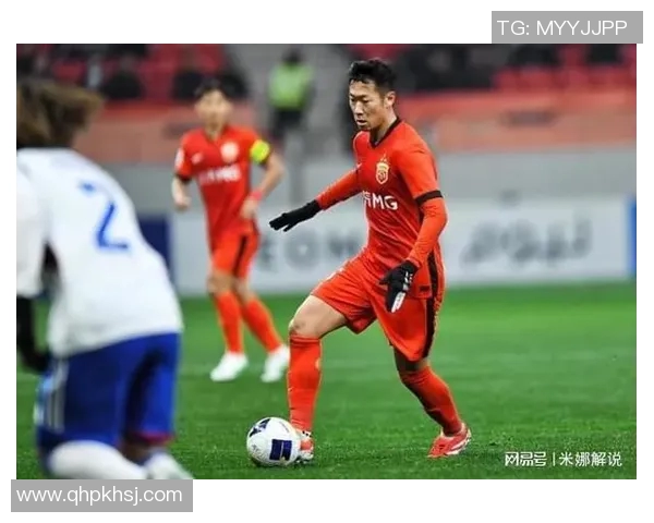 徐新与玉昆携手出战亚冠赛场展现中国足球新希望 徐新与玉昆携手出战亚冠赛场展现中国足球新希望